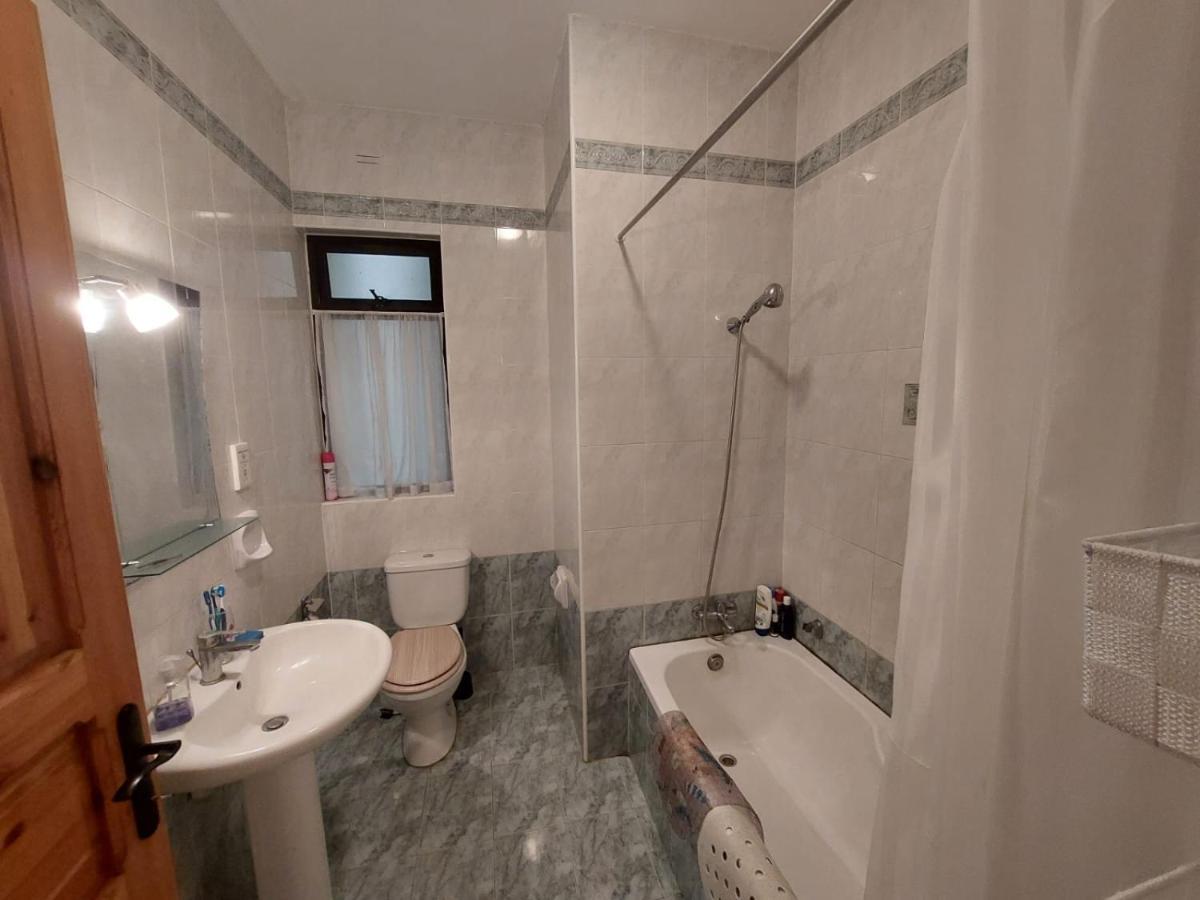 Private Double Bedroom & Private Bathroom & Shared Kitchen St. Paul's Bay Exteriör bild